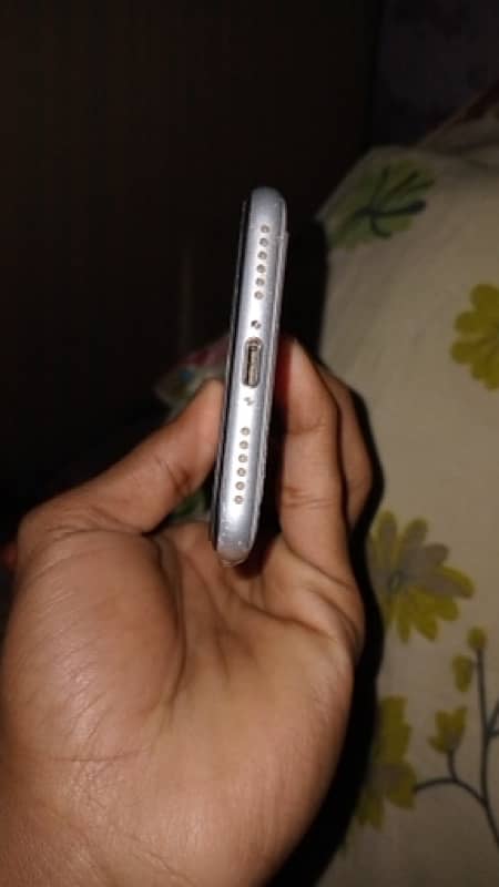 iPhone SE 2020 non pta jv water proof bettry health 75 3