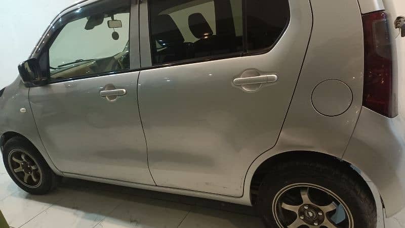 Suzuki Wagon R 2019 5