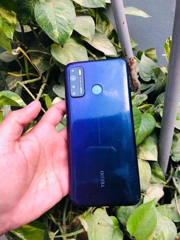 Tecno camon 15 4/128gb official 7