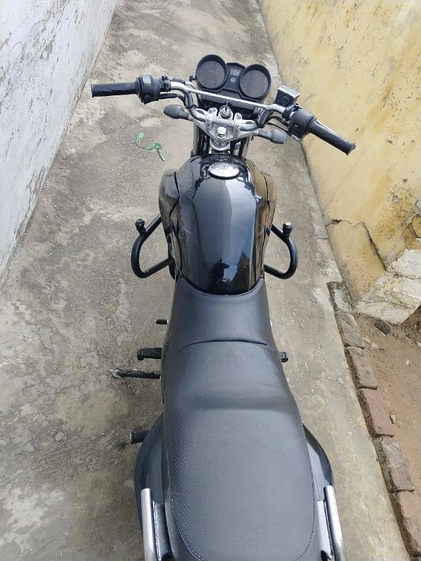 ybr 125g 0