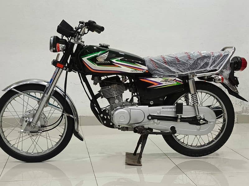 Honda CG 125 2016 Model 5