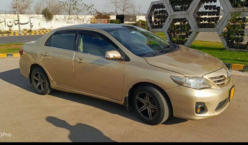 Toyota Corolla GLI 2013 3