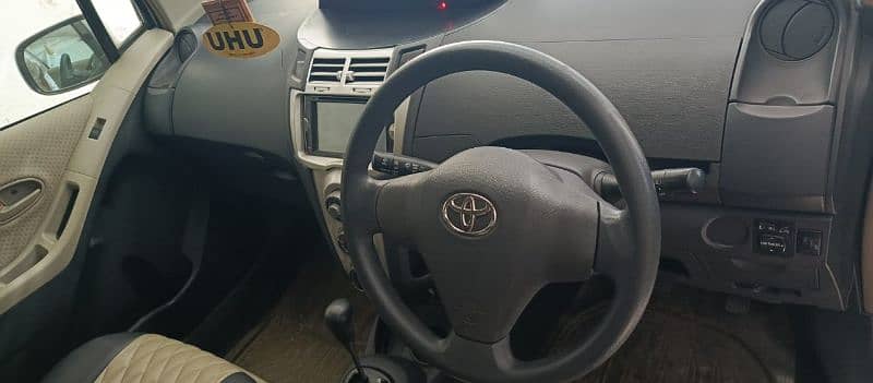 Toyota Vitz 2007 1