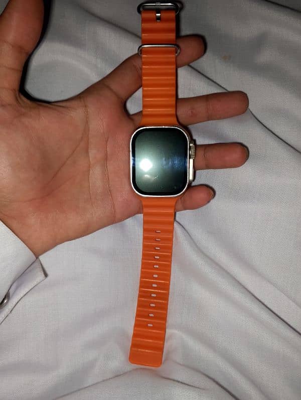 BIG T900 Smart watch and wireless charging cable with box 3