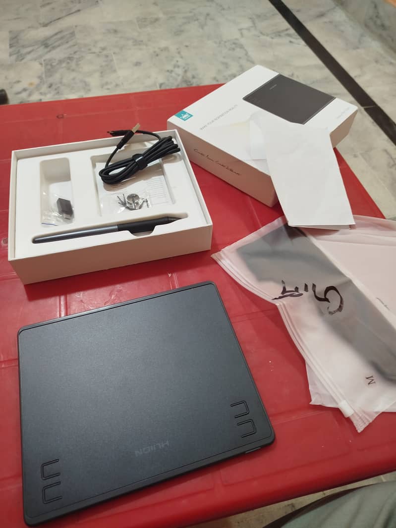 Huion ( Graphic tablet) New condition 10