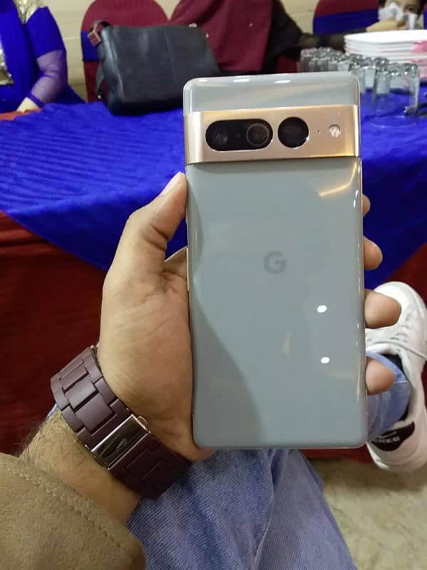 Google pixel 7 pro With box 0