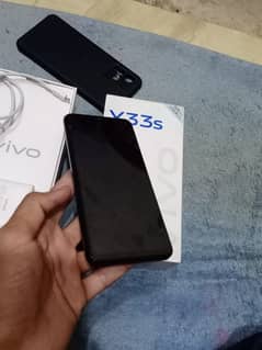 Vivo y 33s 8/128