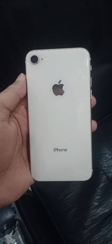 iphone 8 /64/ wattsapp num 03097718236 6