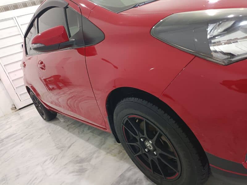 Toyota Vitz 2018 11