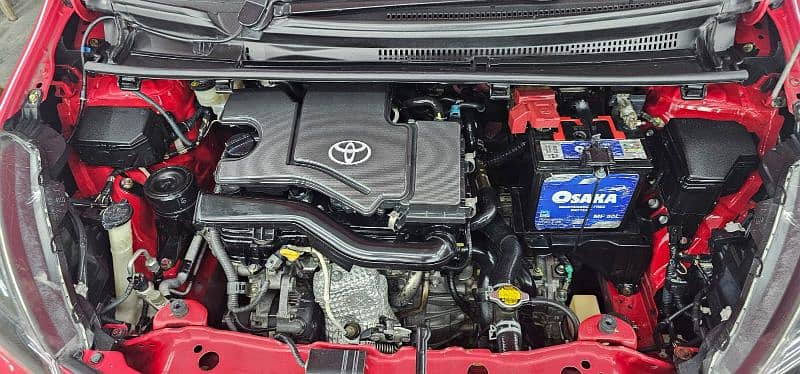 Toyota Vitz 2018 17