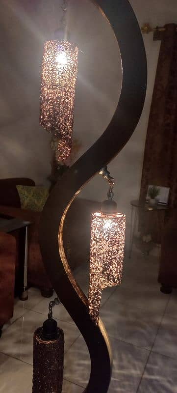 beautiful lamp in 3000 only 2