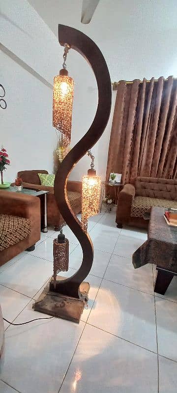 beautiful lamp in 3000 only 4