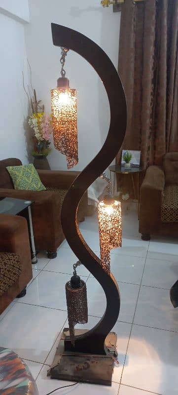 beautiful lamp in 3000 only 5