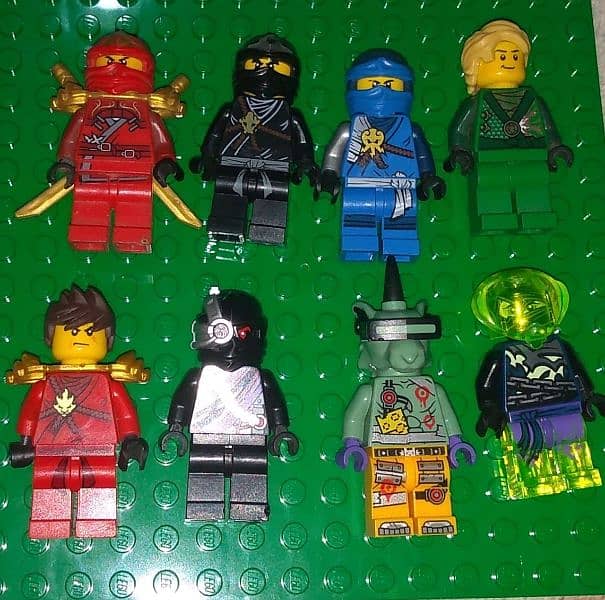 LEGO MINIFIGURE'S (READ DESCRIPTION) 2