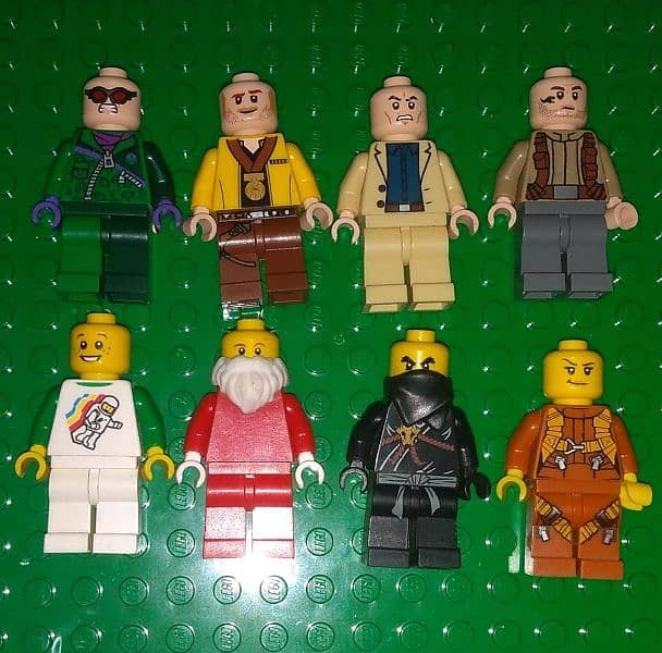 LEGO MINIFIGURE'S (READ DESCRIPTION) 4