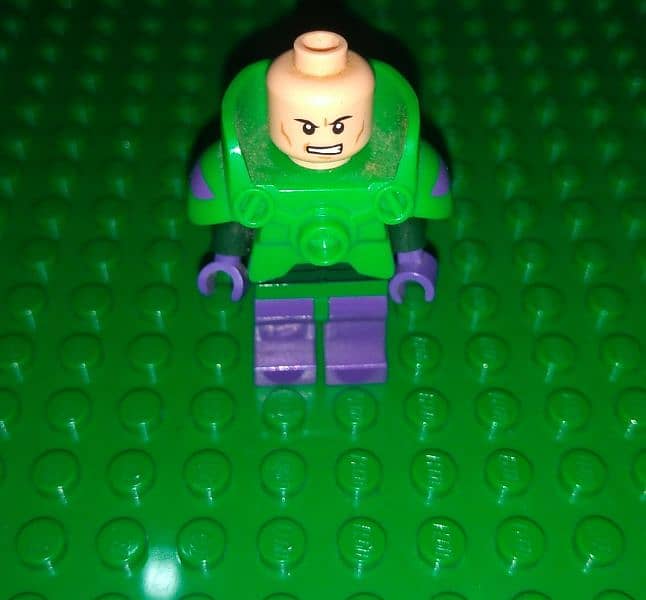 LEGO MINIFIGURE'S (READ DESCRIPTION) 10