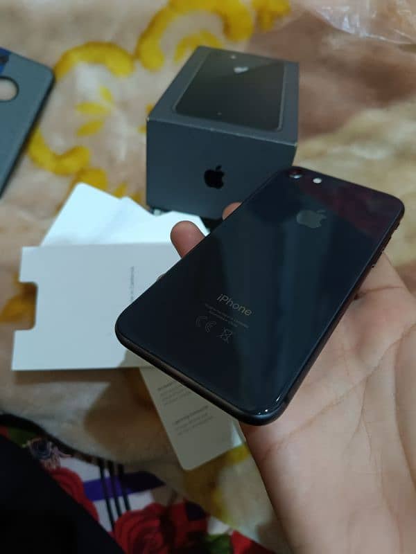 iphone 8 For sale new condition 9