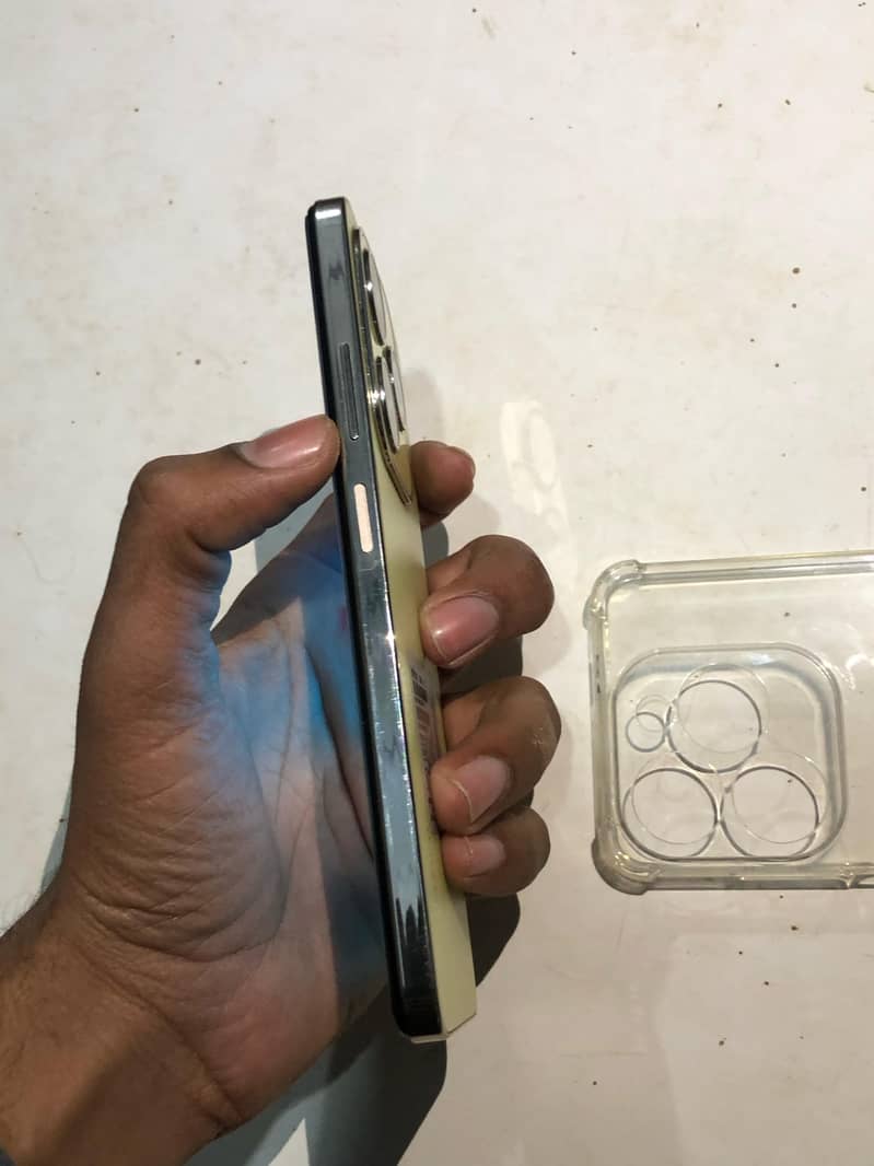 Infinix hot 40i , condition 10/10 2