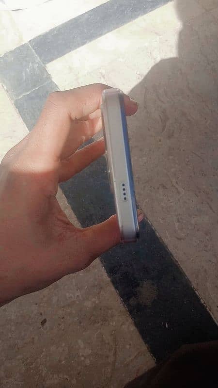 Tecno spark go 2+2 64 ram 10/10 condition 1