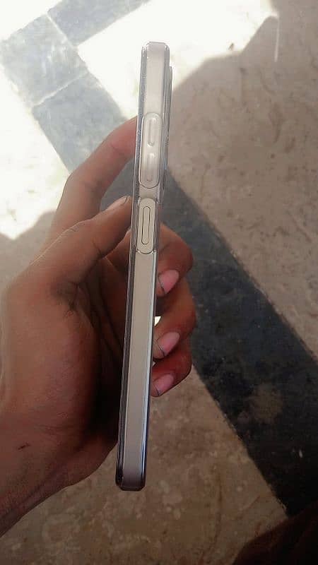 Tecno spark go 2+2 64 ram 10/10 condition 2