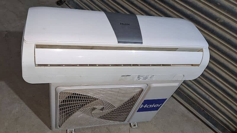 Haier non inverter air-conditioning genuine condition R410 gas 1