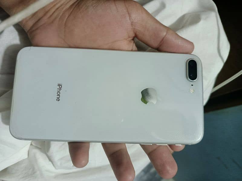 iphone 8plus for sell 256gb 4