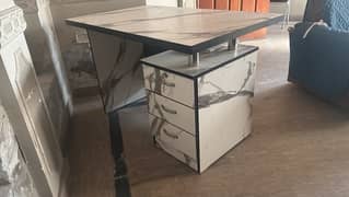 office table 4x4 and chairs