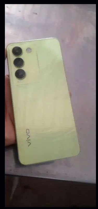 Vivo y100 for sale 0