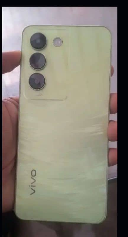 Vivo y100 for sale 1