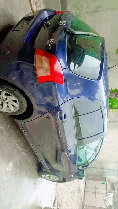 vitz car . smart car . good condition me ha only call 03465862869 2