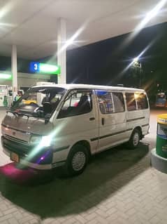 Toyota Hiace 2005