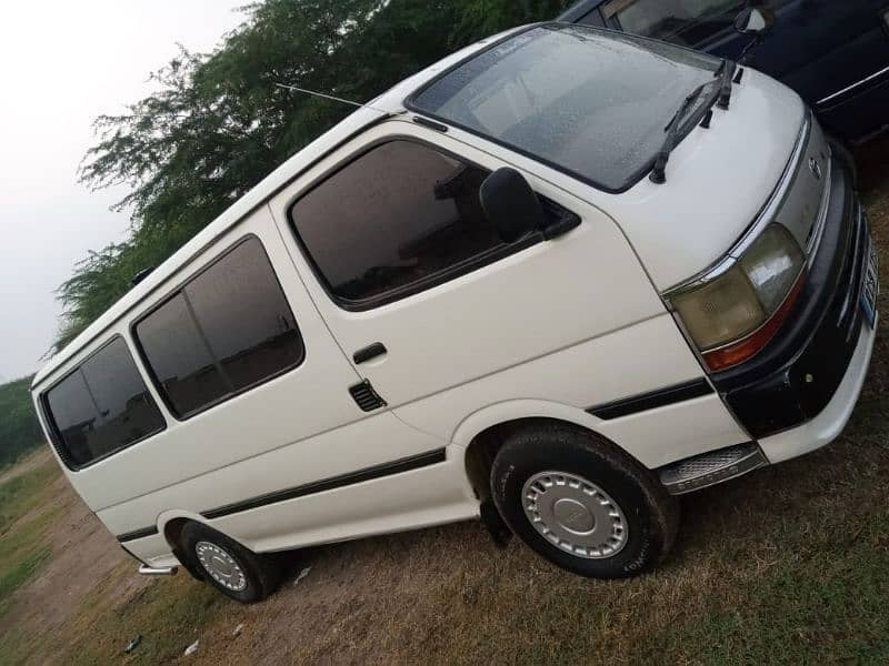 Toyota Hiace 2005 9