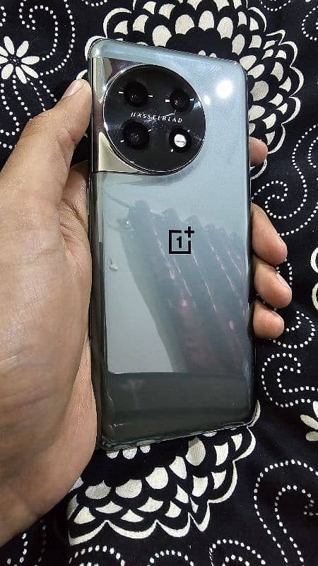 OnePlus 11 6