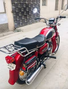 Honda 200 road master Urgent For Sale CALL _03130079851