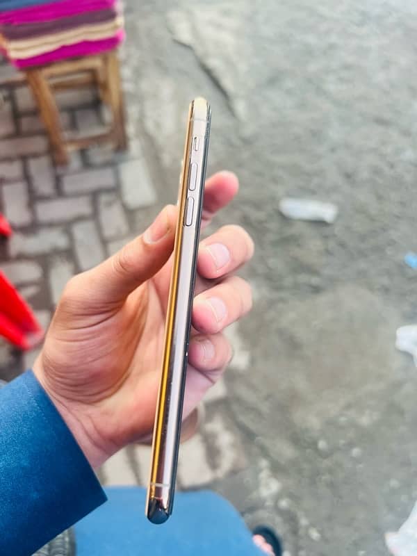 iphone 11 pro max pta approved 1