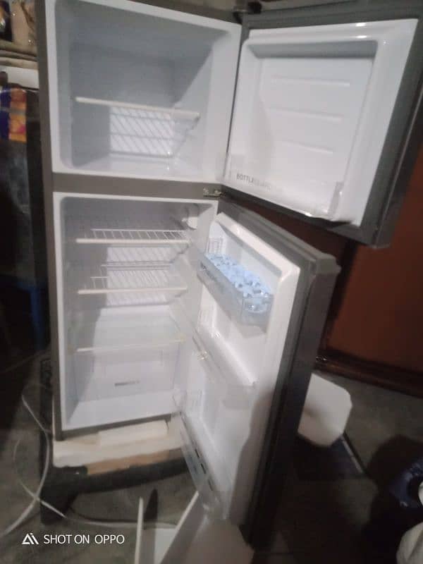 refrigerator 3