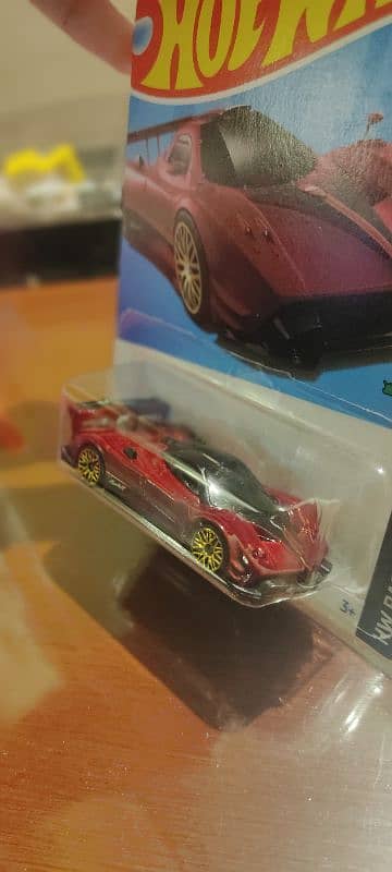 Hotwheels Pagani Zonda R (very rare colour) 1