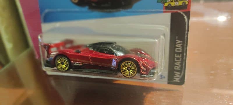 Hotwheels Pagani Zonda R (very rare colour) 2