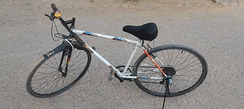 Aluminum Body Light Weight 6 Gear Bicycle  for sale 3