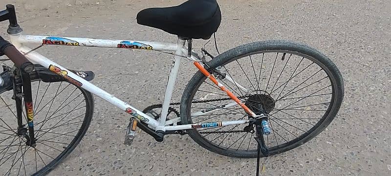 Aluminum Body Light Weight 6 Gear Bicycle  for sale 4