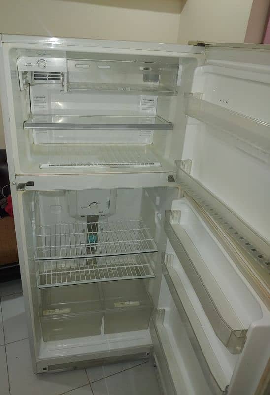 LG 2 door fridge made in Korea 0