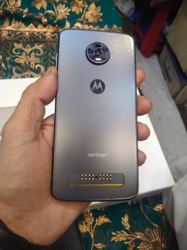 Moto--Z4/128/non PTA 8