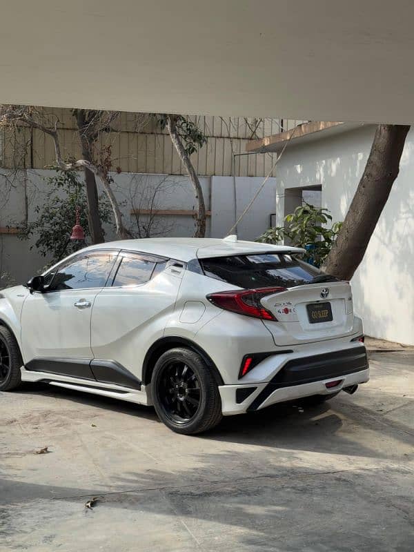 Toyota C-HR 2018 5