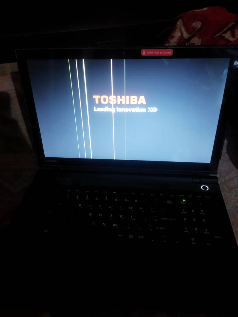 Toshiba. Core i3.5020u 8gb 1tb 6