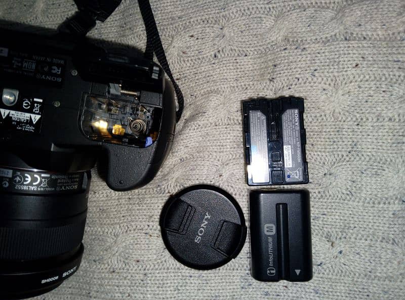 Sony A300 DSLR Camera urgent for Sale 2