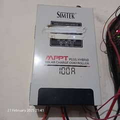 SIMTEK 100A MPPT CHARGE CONTROLLER