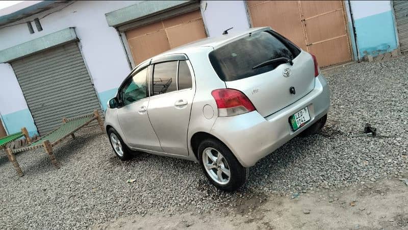 Toyota Vitz 2007 3