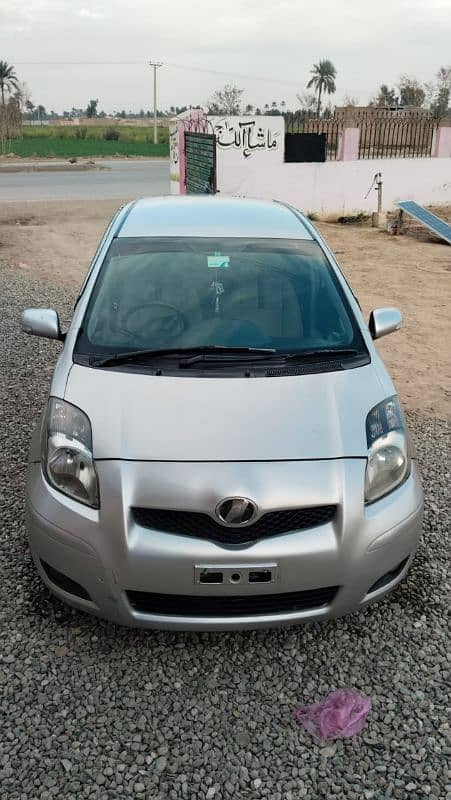 Toyota Vitz 2007 6