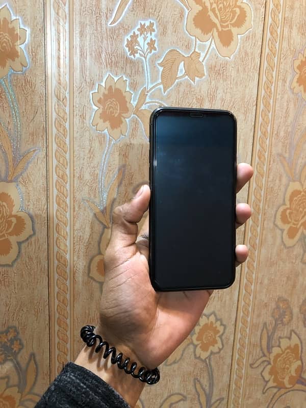 iphone 11 pro (64gb) PTA Approved 1