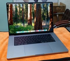 MacBook Pro 2021 M1  Pro Chip Liquid Retina XDR 14-inch 16/512